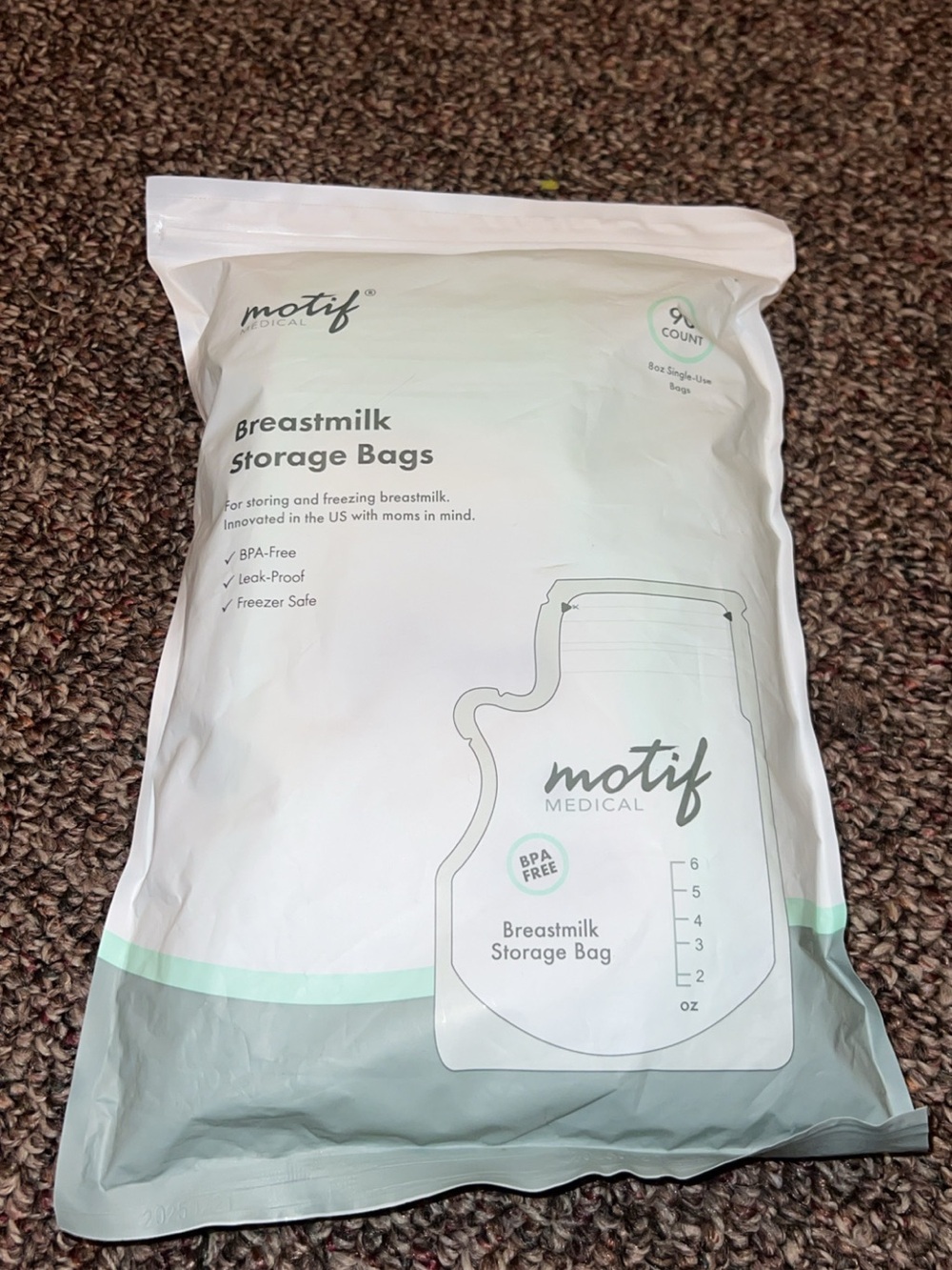 Motif Medical Breastmilk Storage Bags - White & Mint